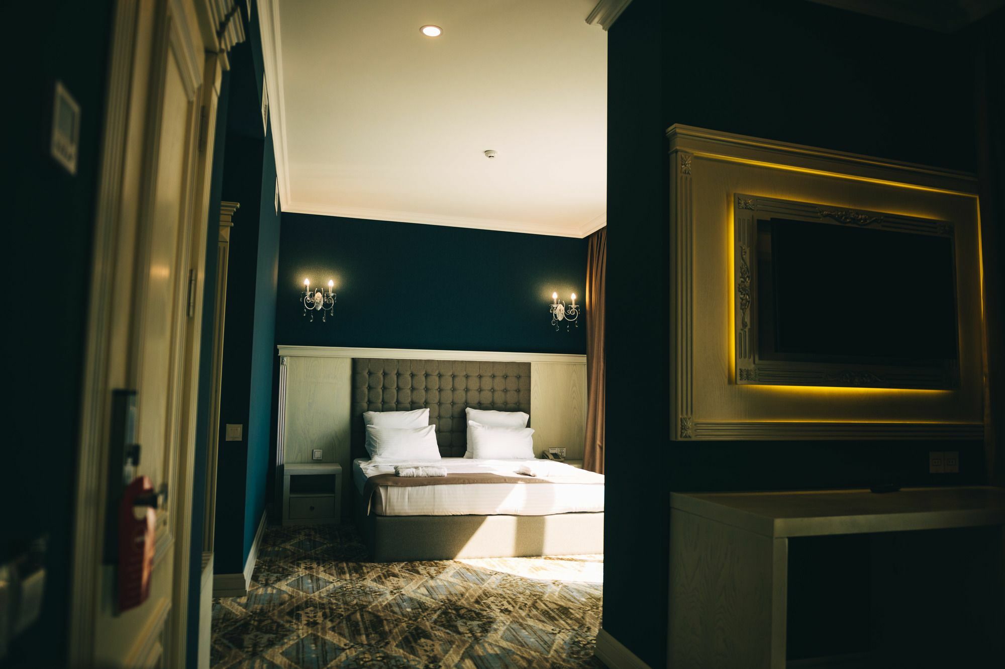 Emerald Suite Hotel Baku Exterior photo